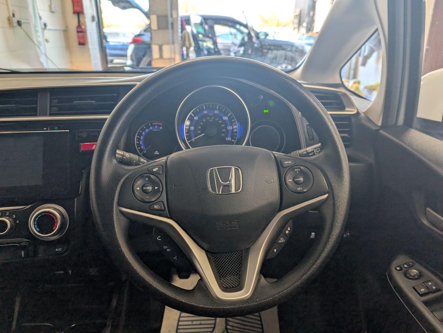 Used Honda Jazz 2015 for sale - 76522483: Photo 45