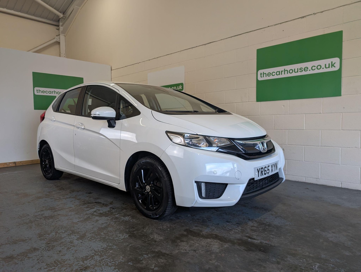 Used Honda Jazz 2015 for sale - 76522483: Photo 5