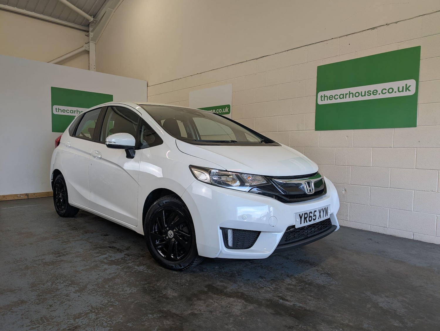 Used Honda Jazz 2015 for sale - 76522483: Photo 6