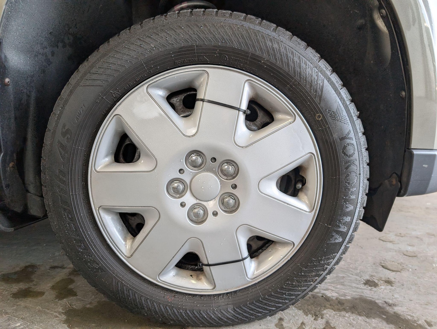 Used Skoda Yeti 2015 for sale - 76250943: Photo 37