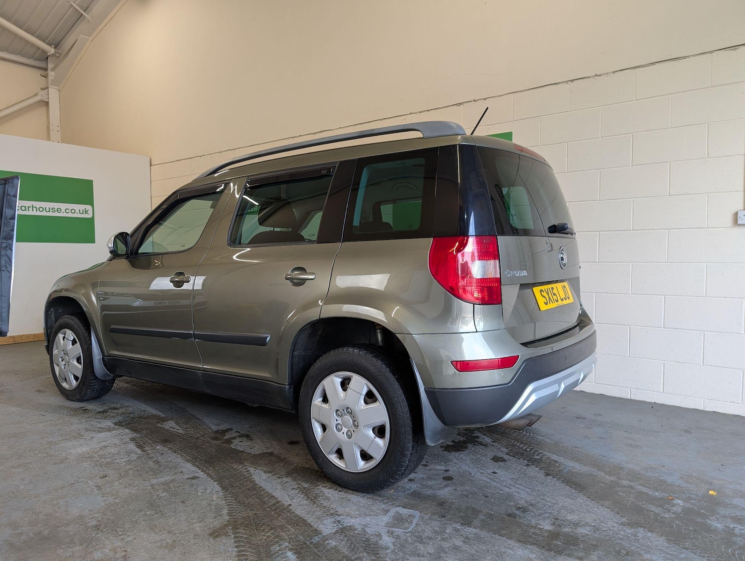 Used Skoda Yeti 2015 for sale - 76250943: Photo 4