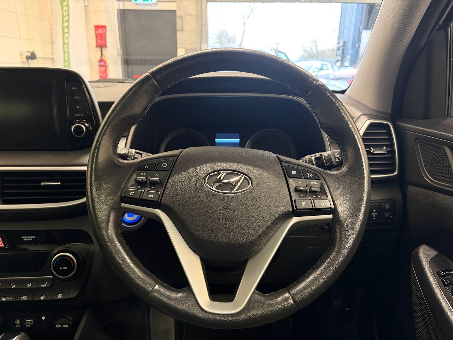 Used Hyundai TUCSON 2018 for sale - 77599014: Photo 31