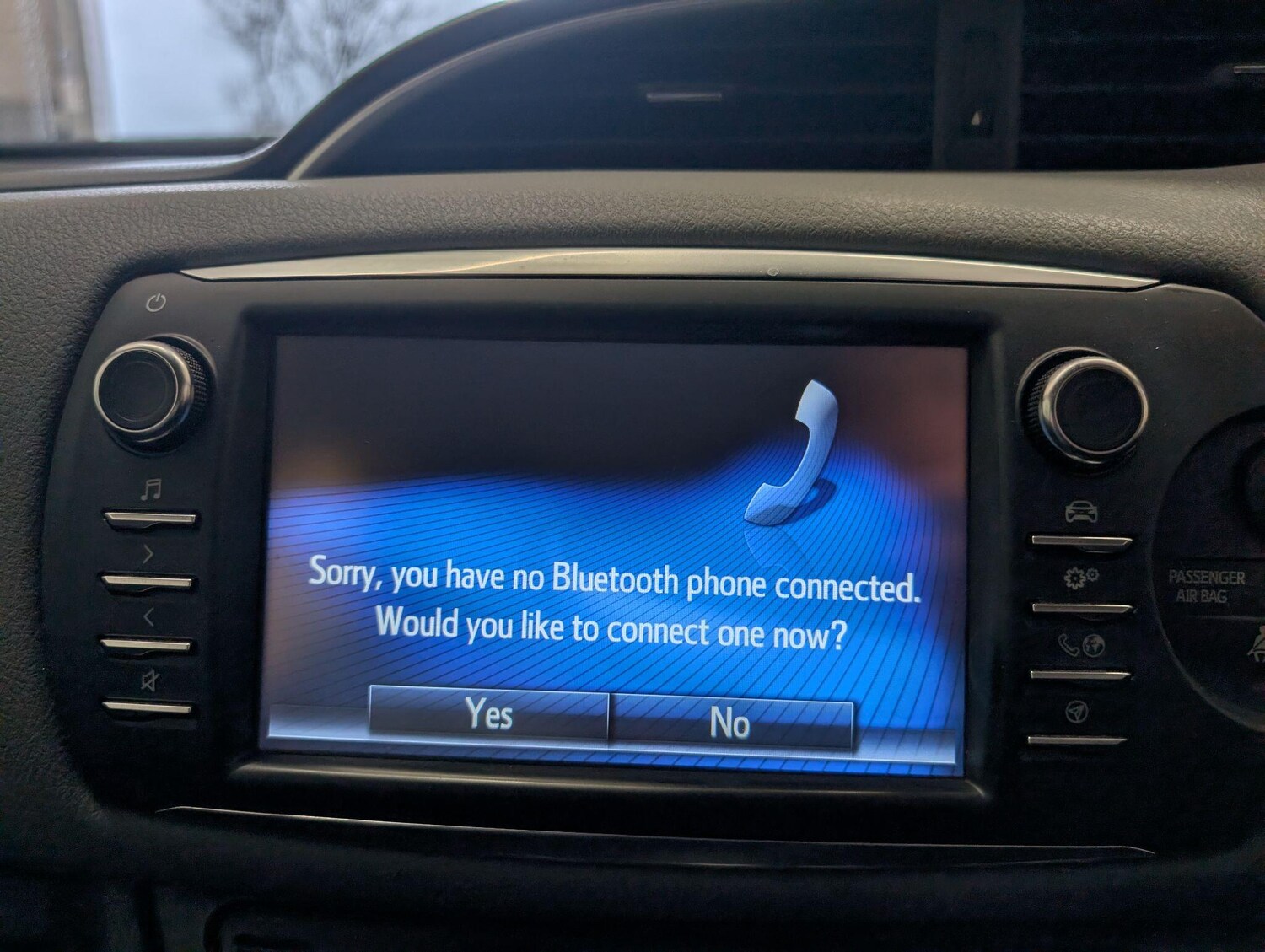 Used Toyota Yaris 2017 for sale - 77550208: Photo 38