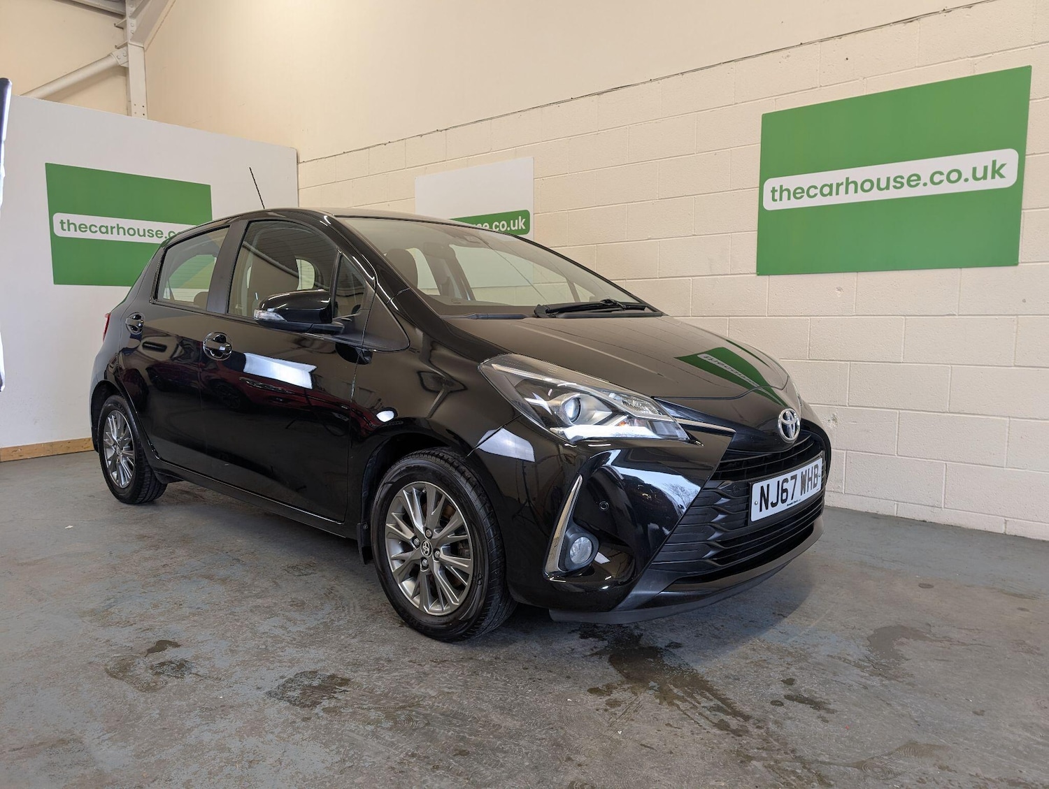 Used Toyota Yaris 2017 for sale - 77550208: Photo 5