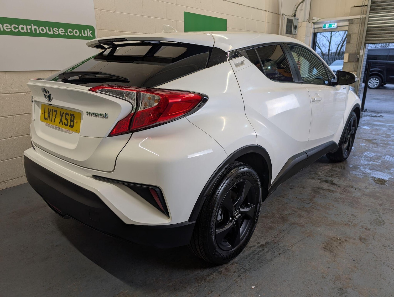 Used Toyota C-HR for sale - 77278775: Photo 11