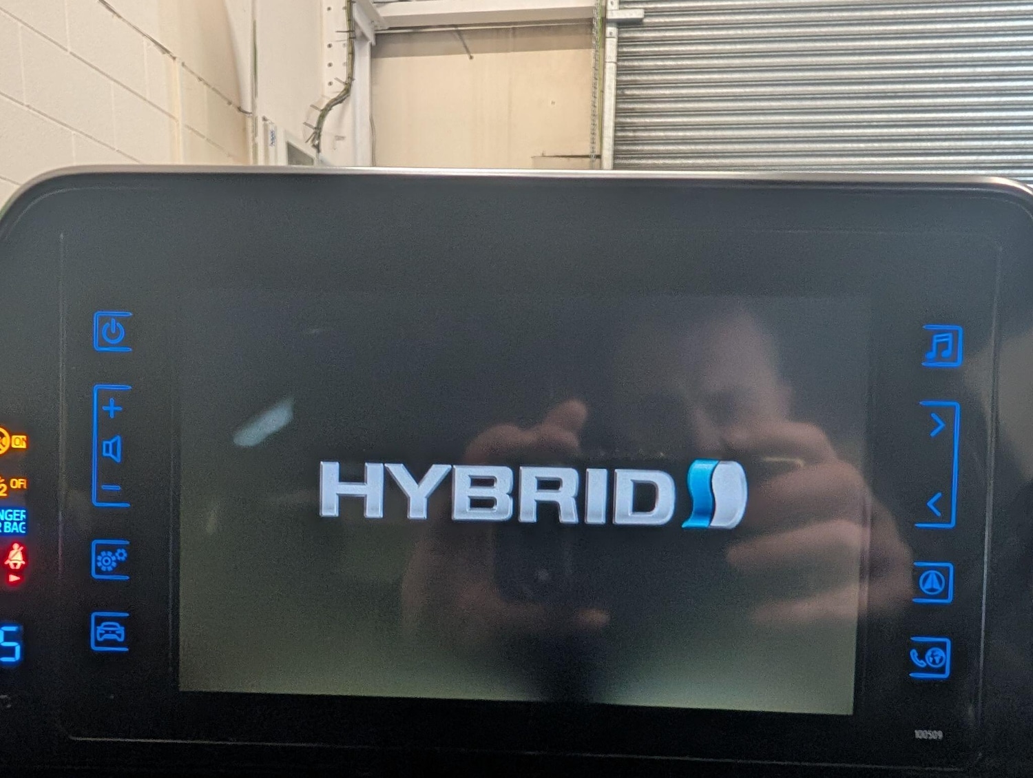 Used Toyota C-HR for sale - 77278775: Photo 23