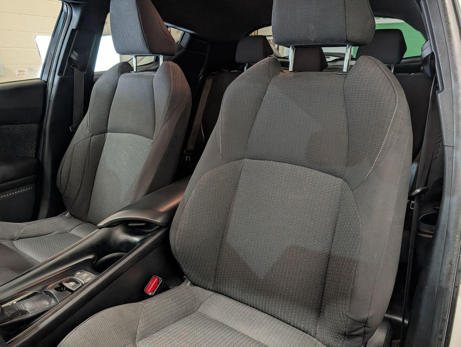 Used Toyota C-HR for sale - 77278775: Photo 35