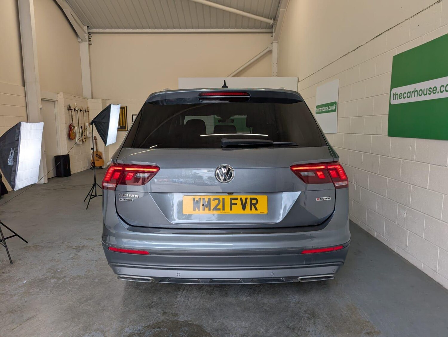Vehicle 21