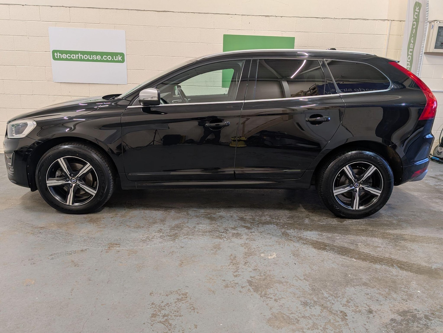 Used Volvo XC60 2017 for sale - 76913095: Photo 13