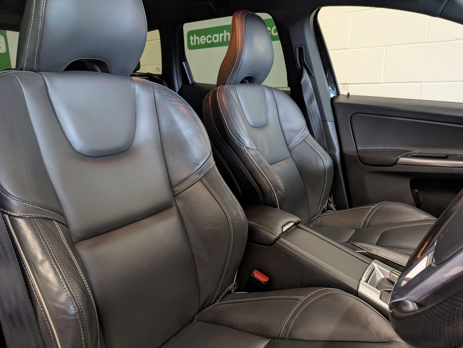 Used Volvo XC60 2017 for sale - 76913095: Photo 23