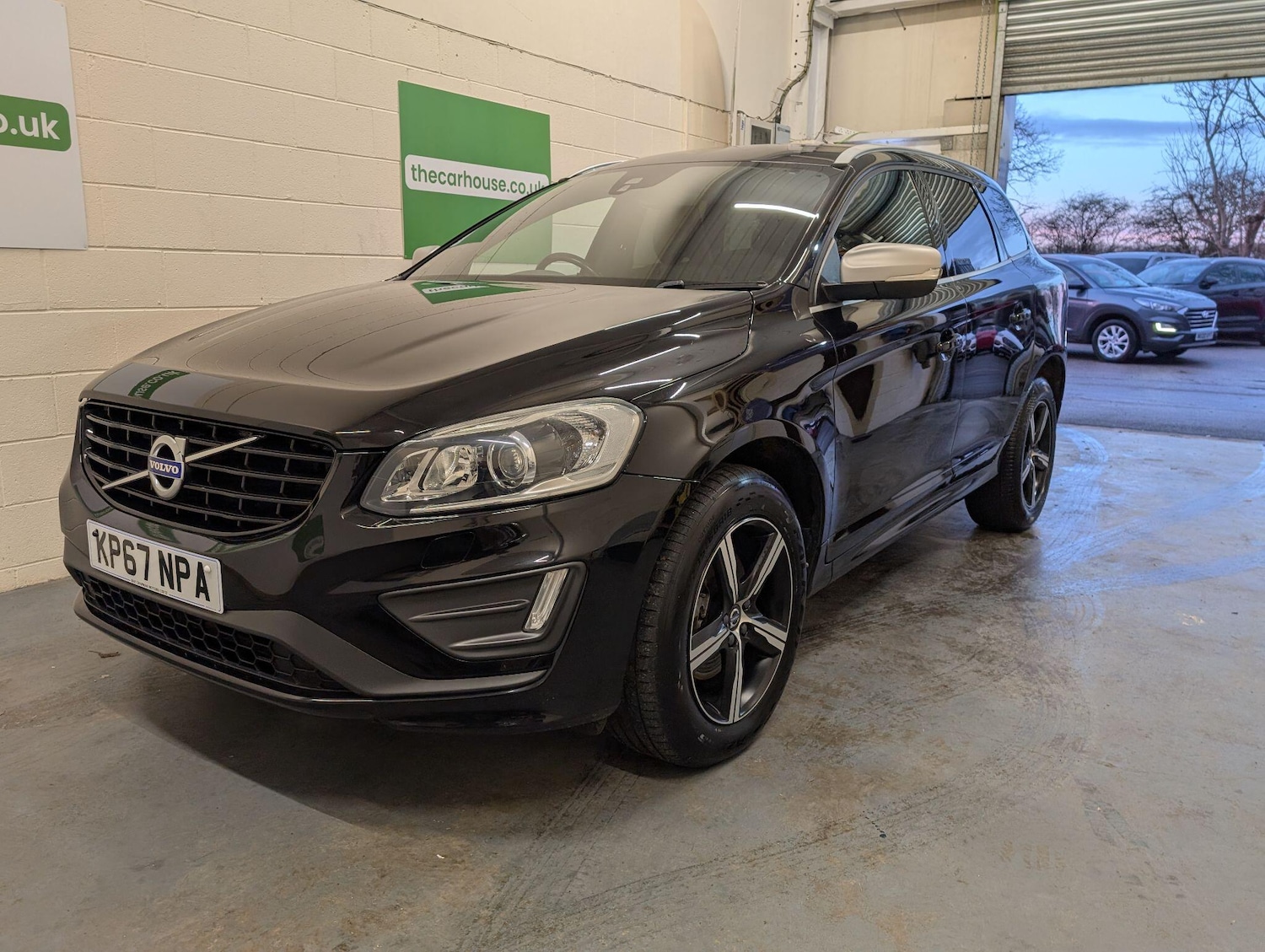 Used Volvo XC60 2017 for sale - 76913095: Photo 3