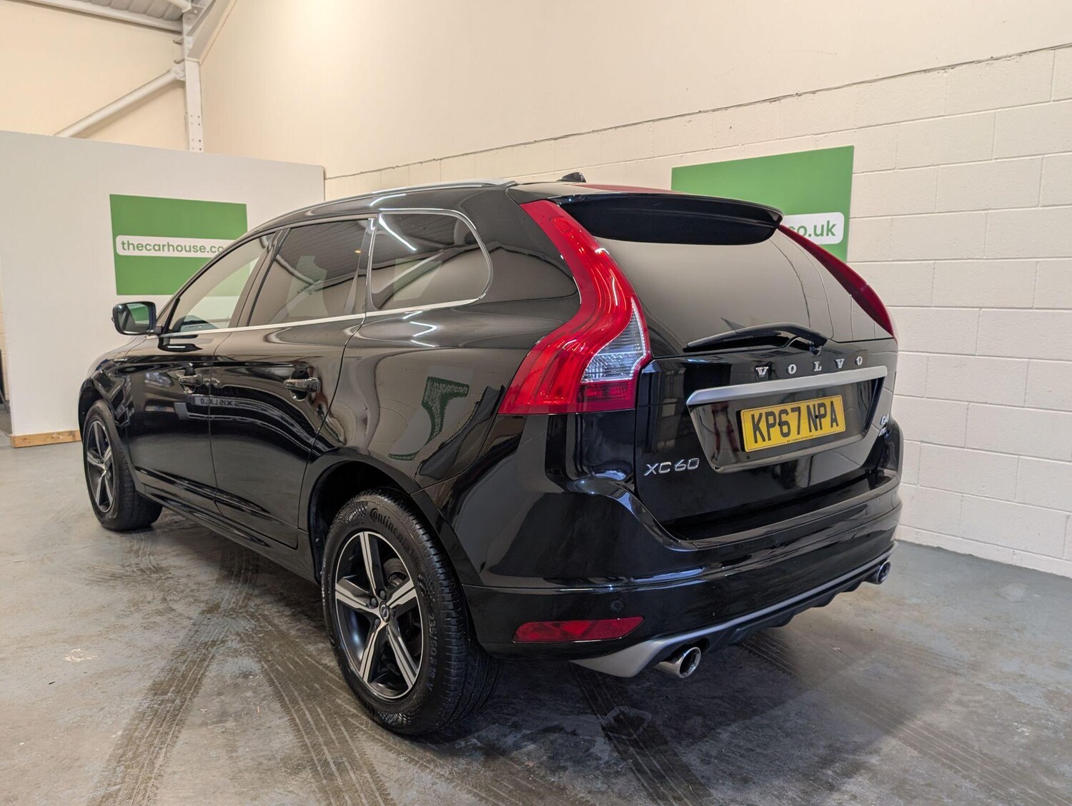Used Volvo XC60 2017 for sale - 76913095: Photo 4