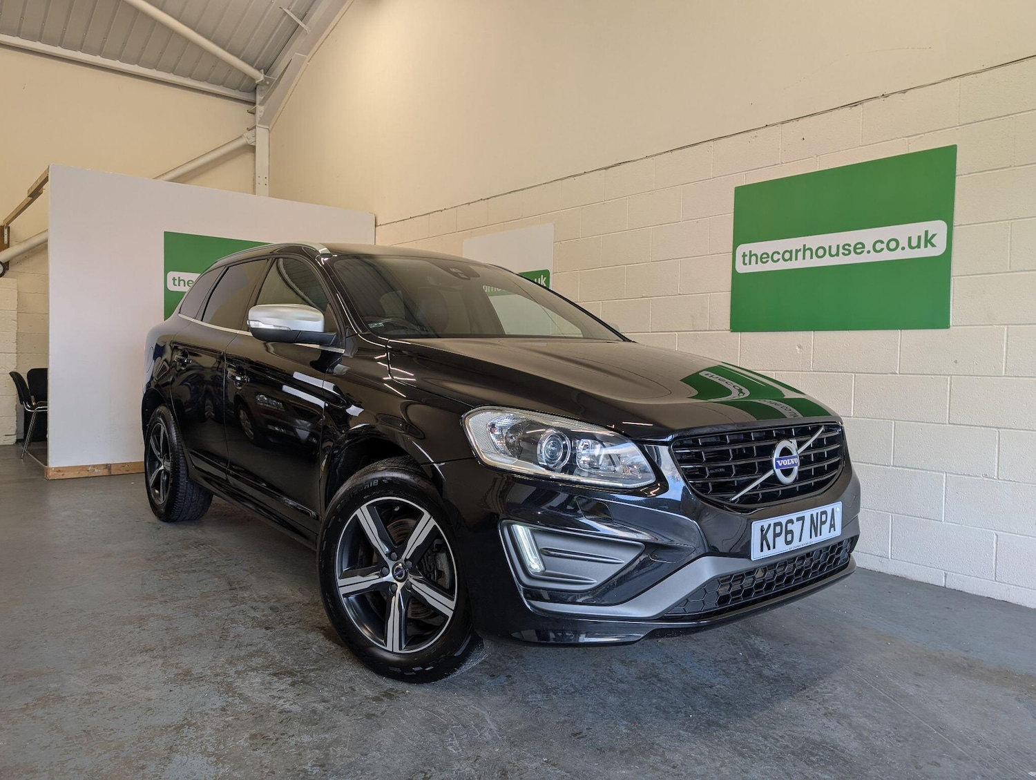 Used Volvo XC60 2017 for sale - 76913095: Photo 5