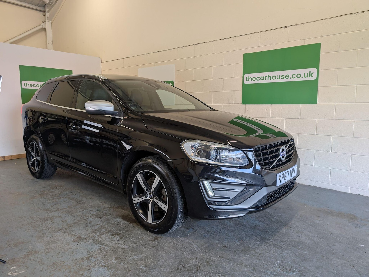 Used Volvo XC60 2017 for sale - 76913095: Photo 6