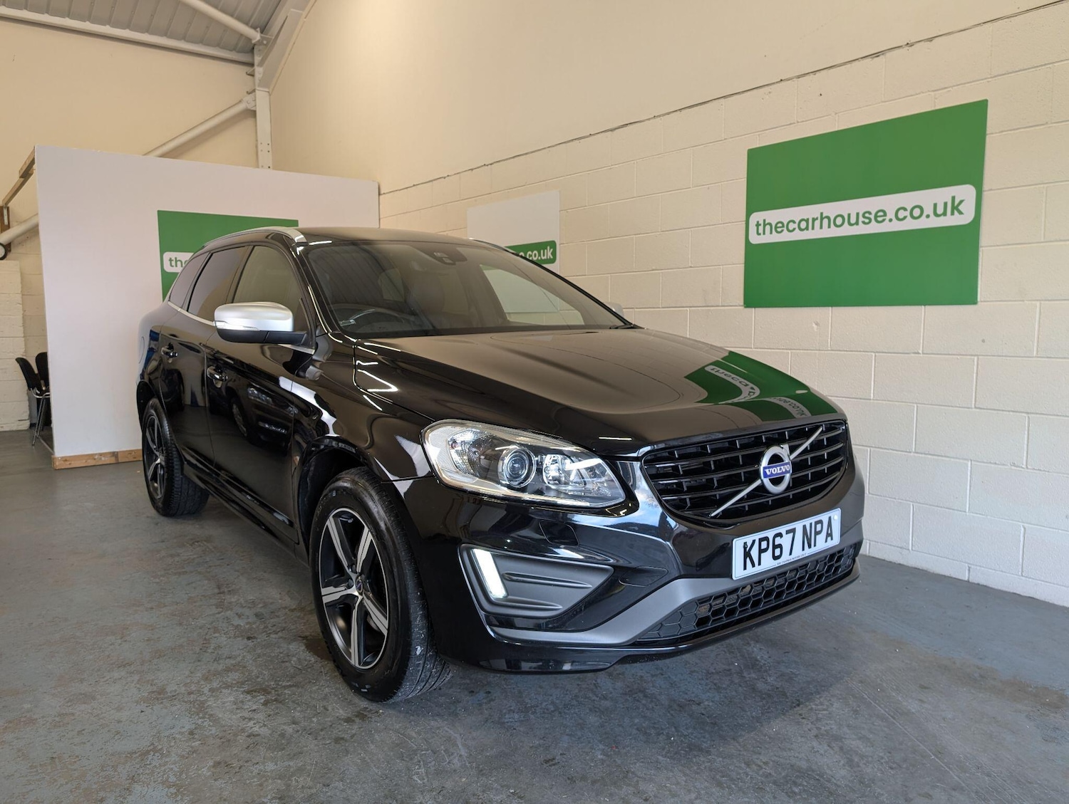 Used Volvo XC60 2017 for sale - 76913095: Photo 8