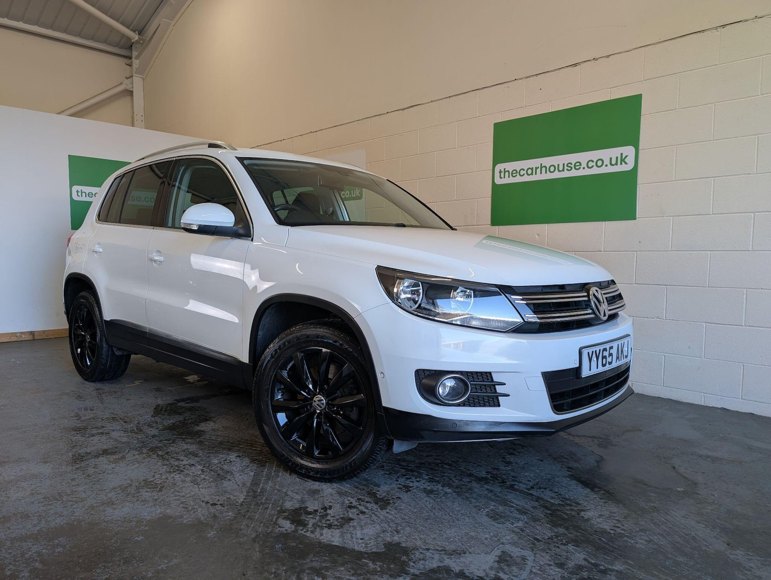 Used Volkswagen Tiguan 2015 for sale - 76597312: Photo 11