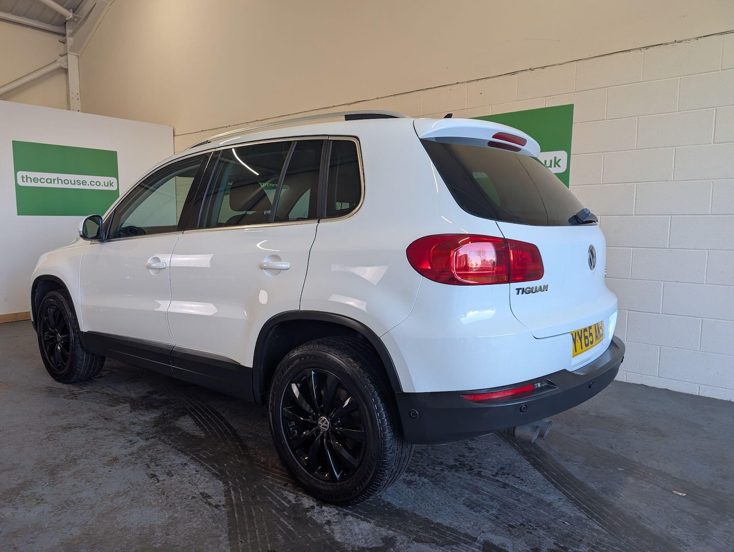 Used Volkswagen Tiguan 2015 for sale - 76597312: Photo 15