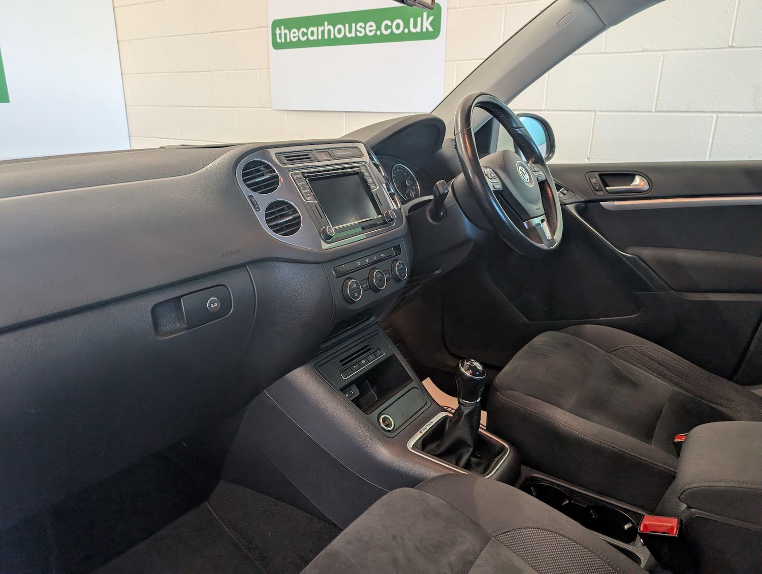 Used Volkswagen Tiguan 2015 for sale - 76597312: Photo 27