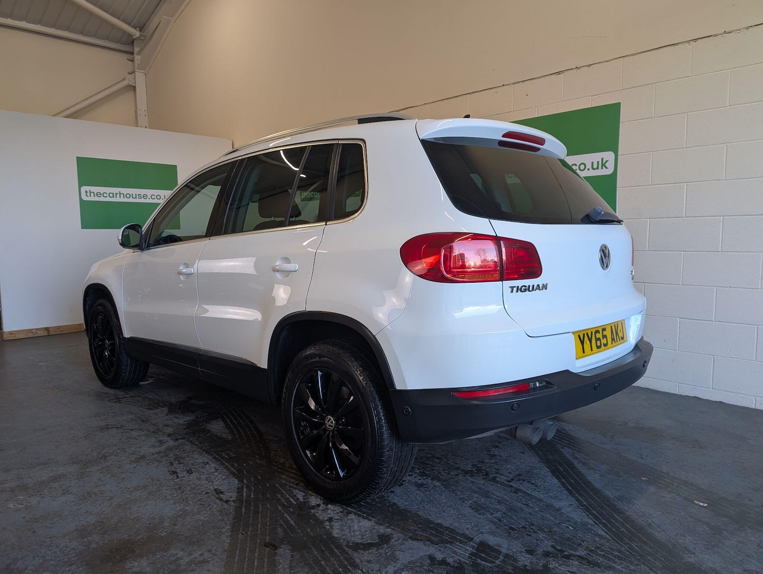 Used Volkswagen Tiguan 2015 for sale - 76597312: Photo 4