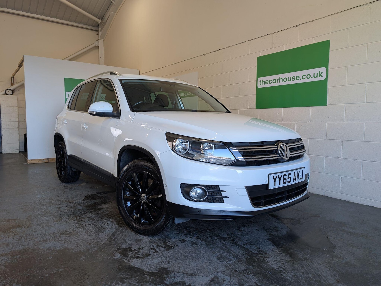 Used Volkswagen Tiguan 2015 for sale - 76597312: Photo 7