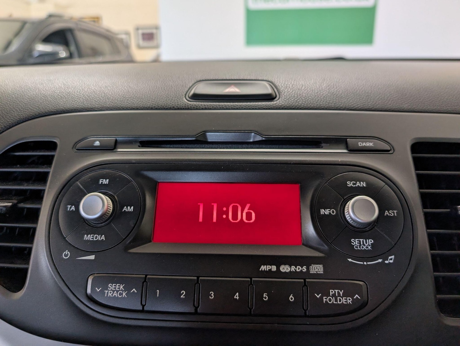 Used Kia Picanto 2013 for sale - 76597376: Photo 41