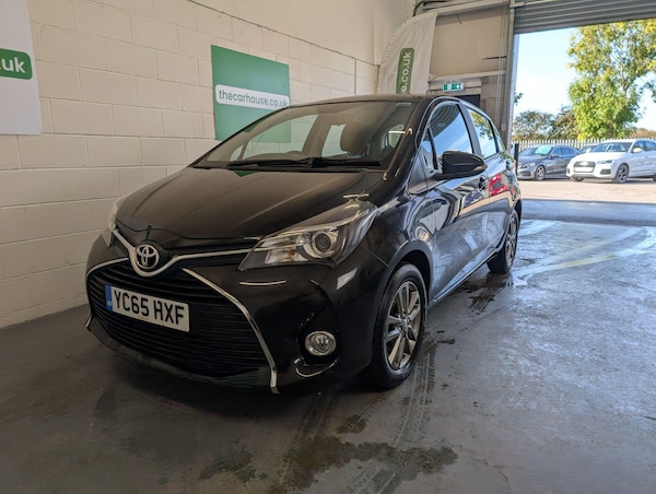 Used Toyota Yaris 2015 for sale - 76251248: Photo 11