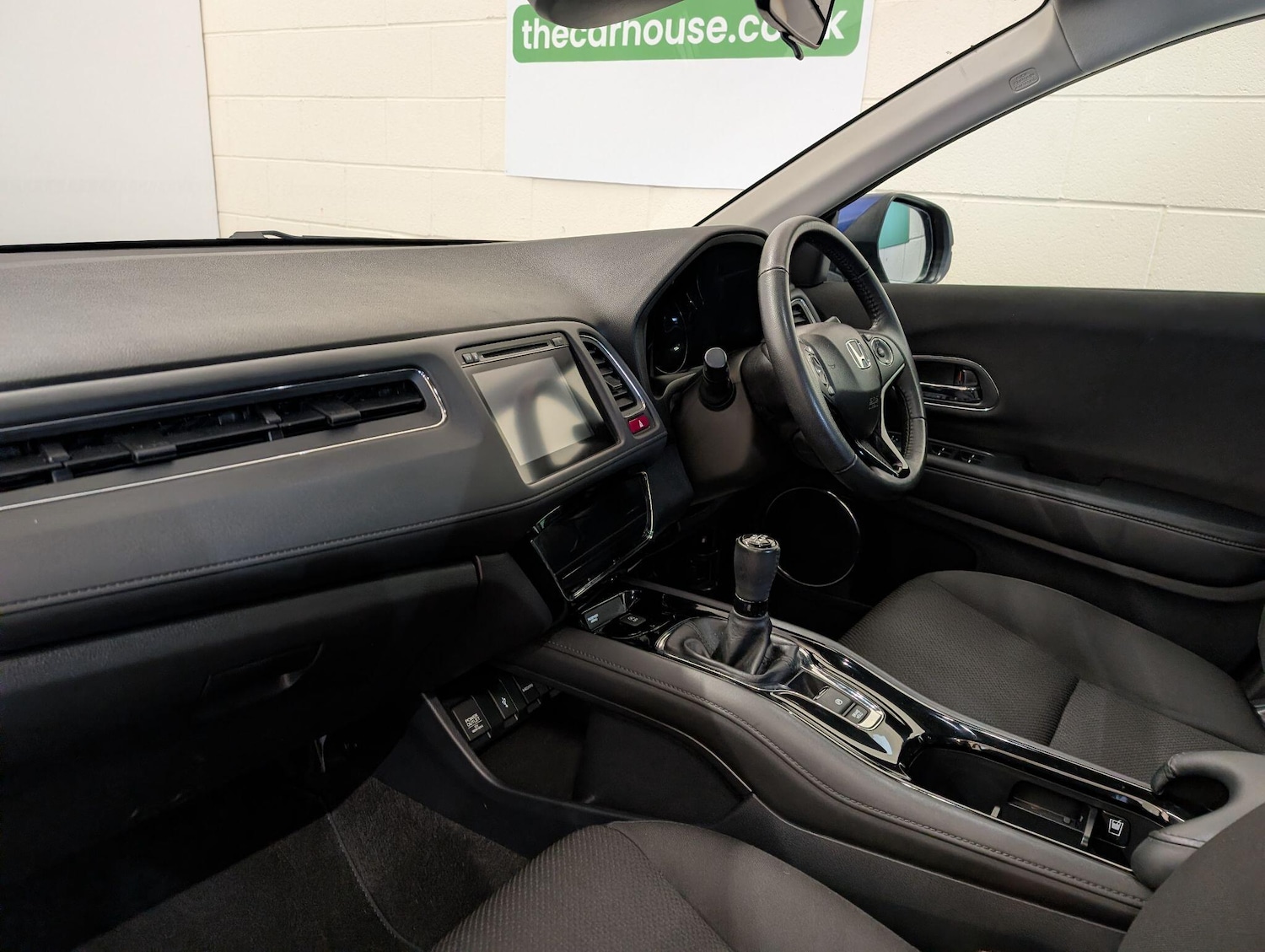 Used Honda HR-V 2016 for sale - 77230006: Photo 19