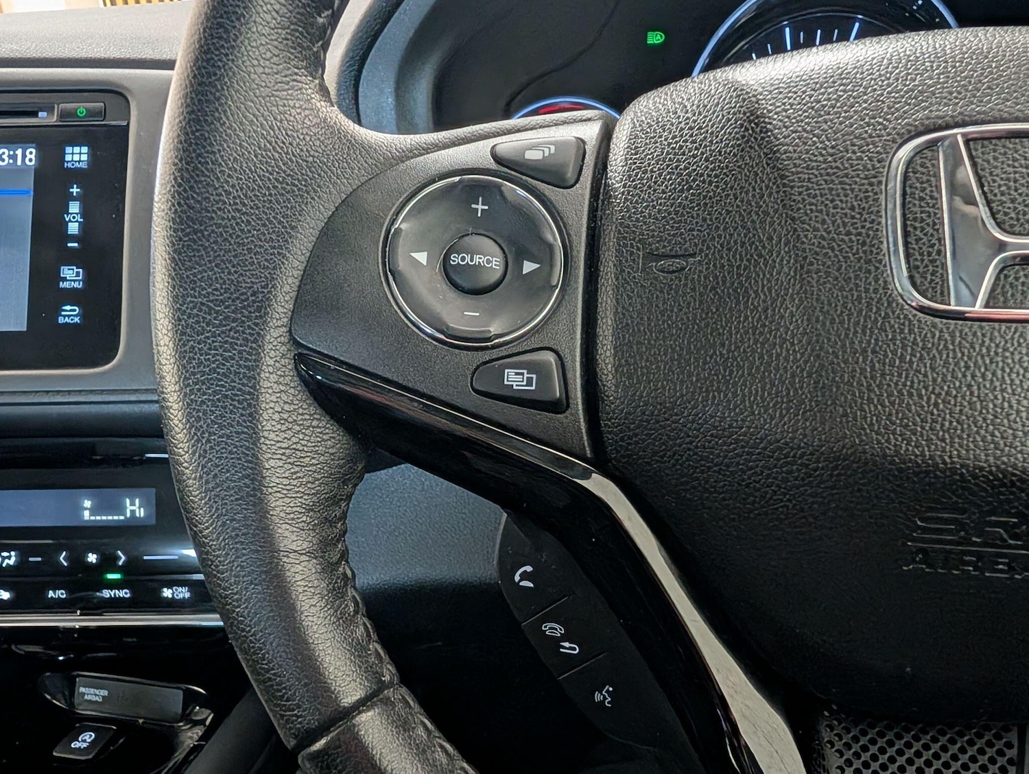 Used Honda HR-V 2016 for sale - 77230006: Photo 31