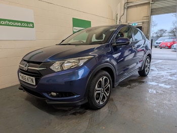 Used Honda HR-V 2016 for sale - 77230006: Photo