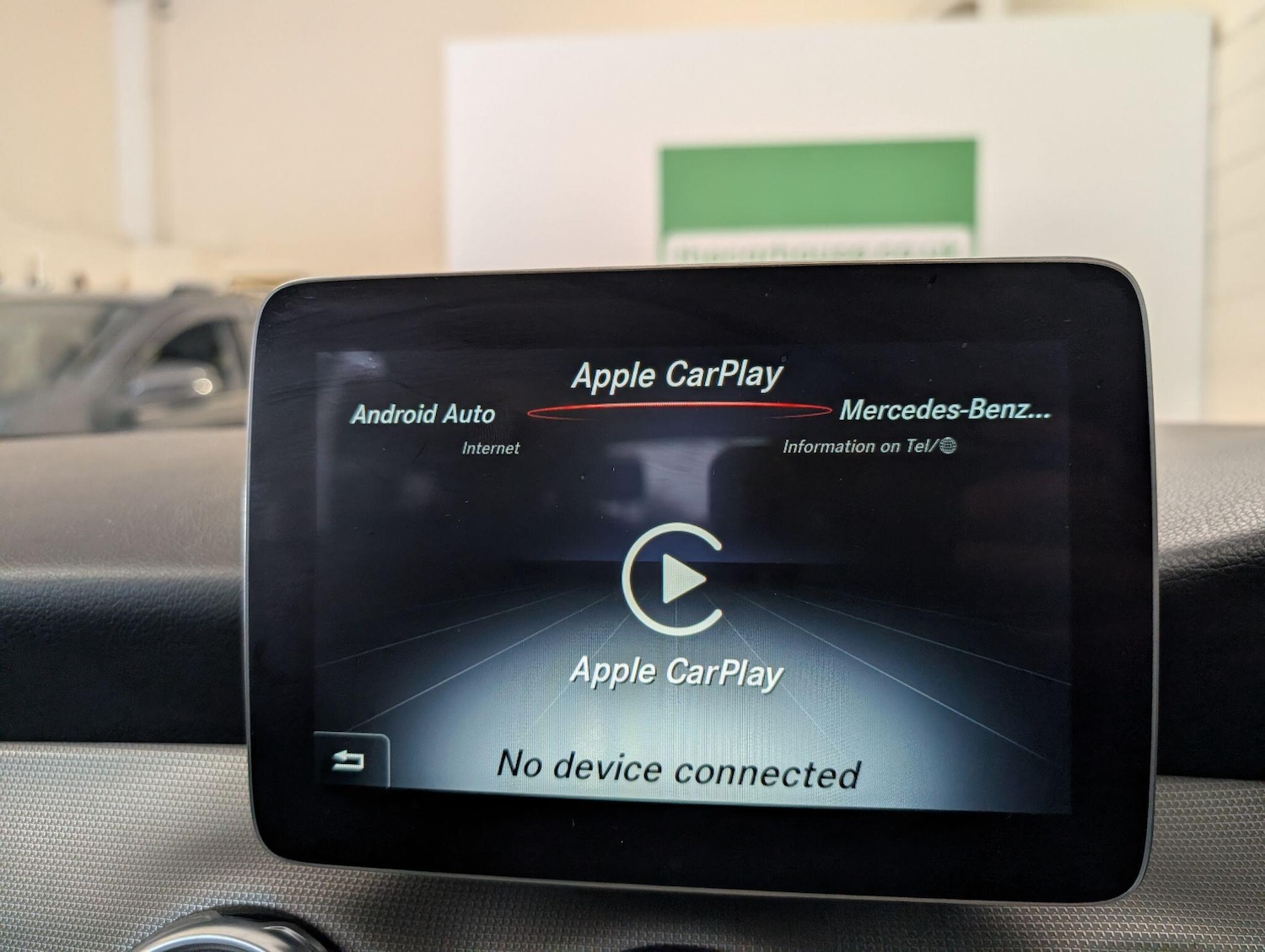 Used Mercedes-Benz GLA 2018 for sale - 76592677: Photo 41