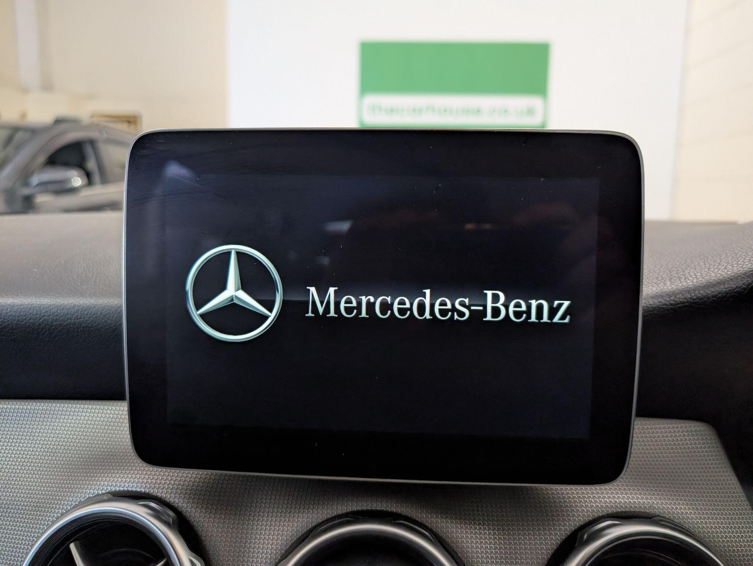 Used Mercedes-Benz GLA 2018 for sale - 76592677: Photo 48