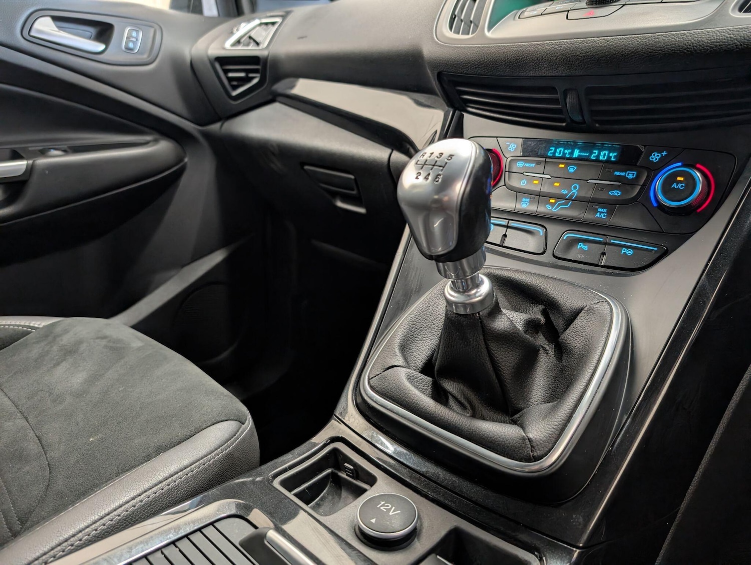 Used Ford Kuga 2017 for sale - 76175091: Photo 21