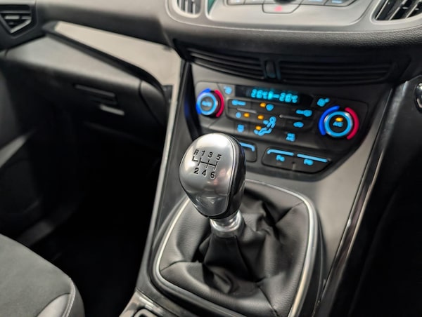 Used Ford Kuga 2017 for sale - 76175091: Photo 23