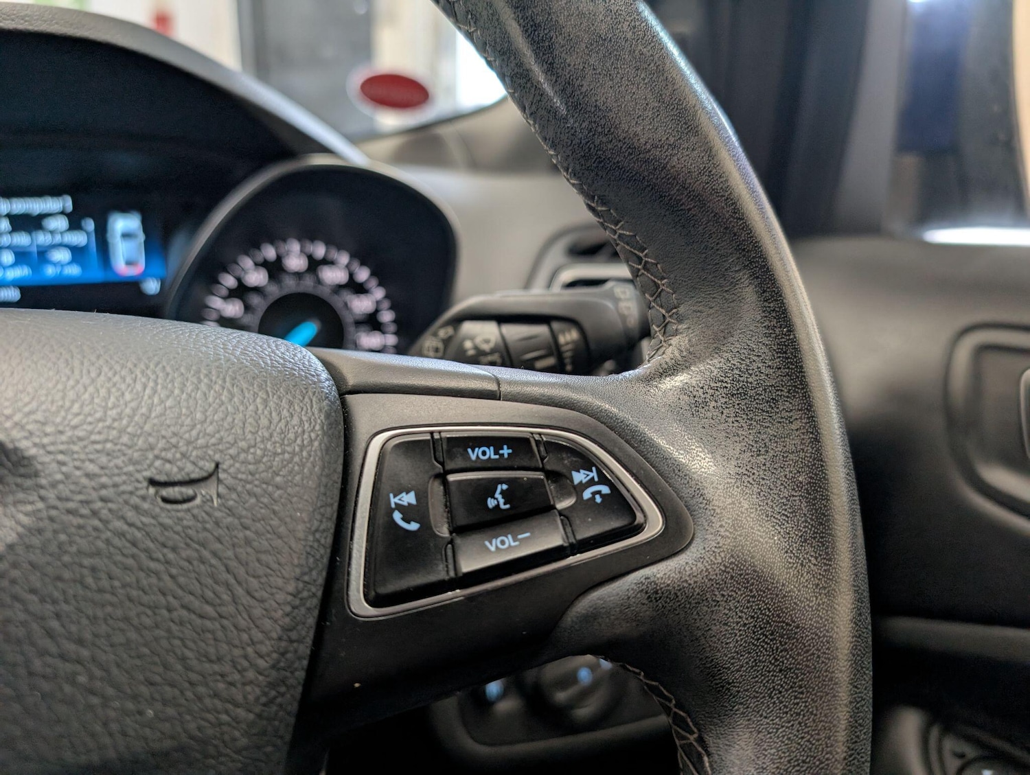 Used Ford Kuga 2017 for sale - 76175091: Photo 26