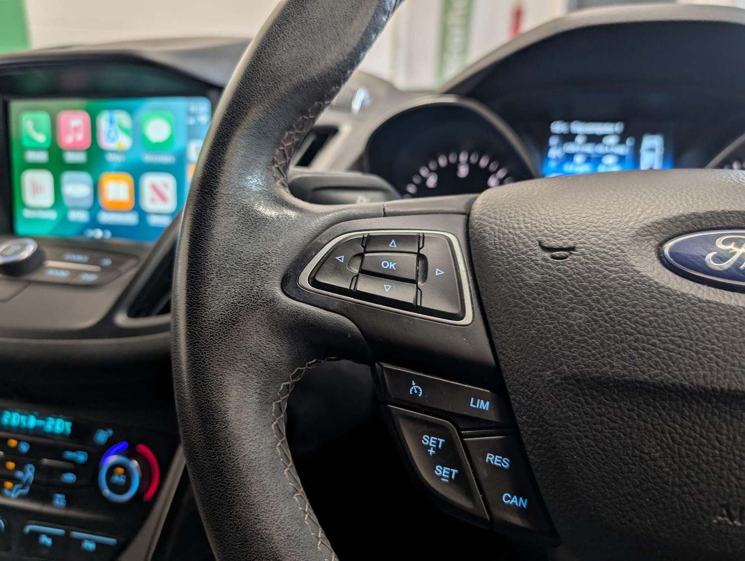 Used Ford Kuga 2017 for sale - 76175091: Photo 29