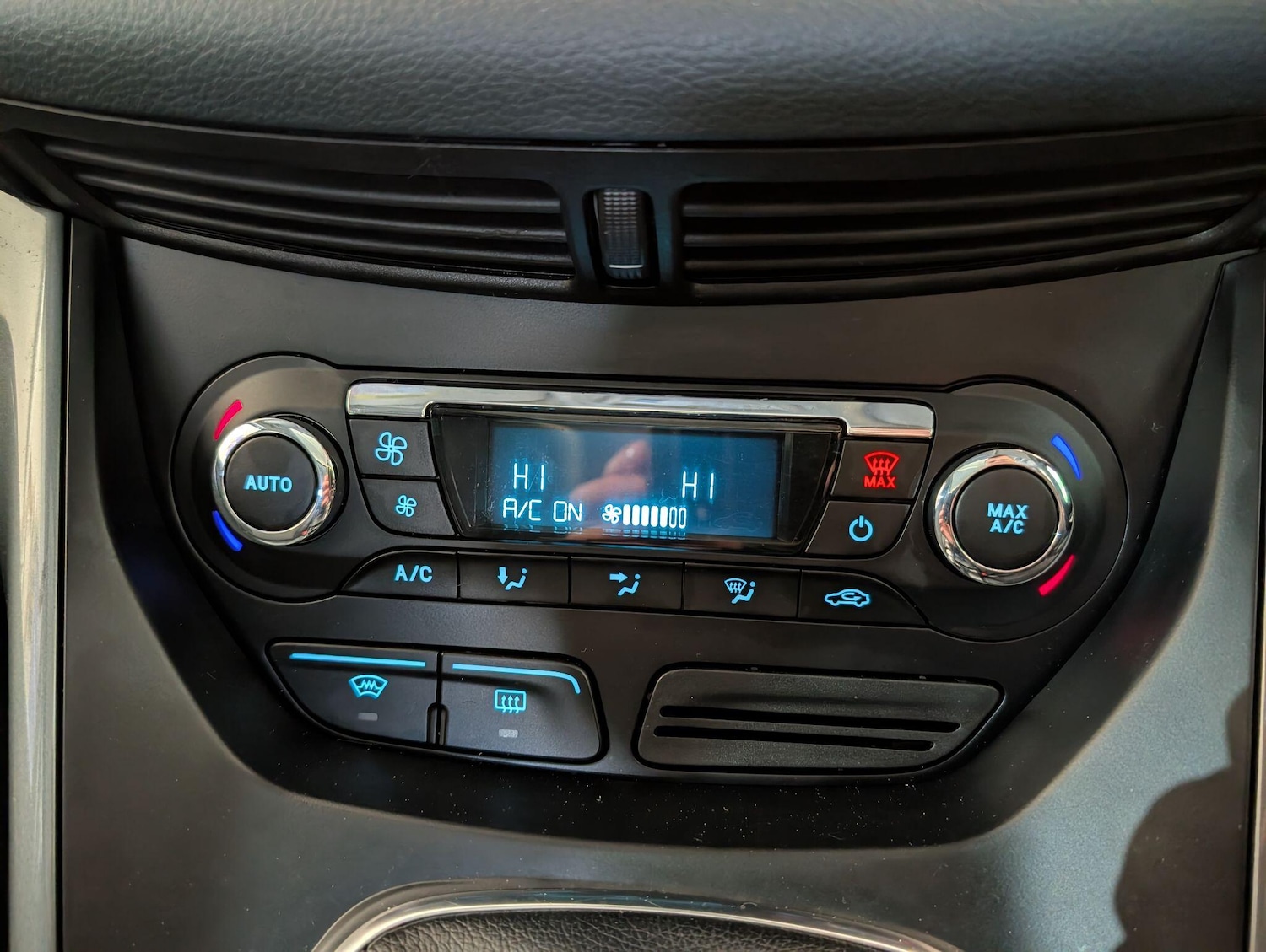 Used Ford C-Max 2014 for sale - 77016321: Photo 47