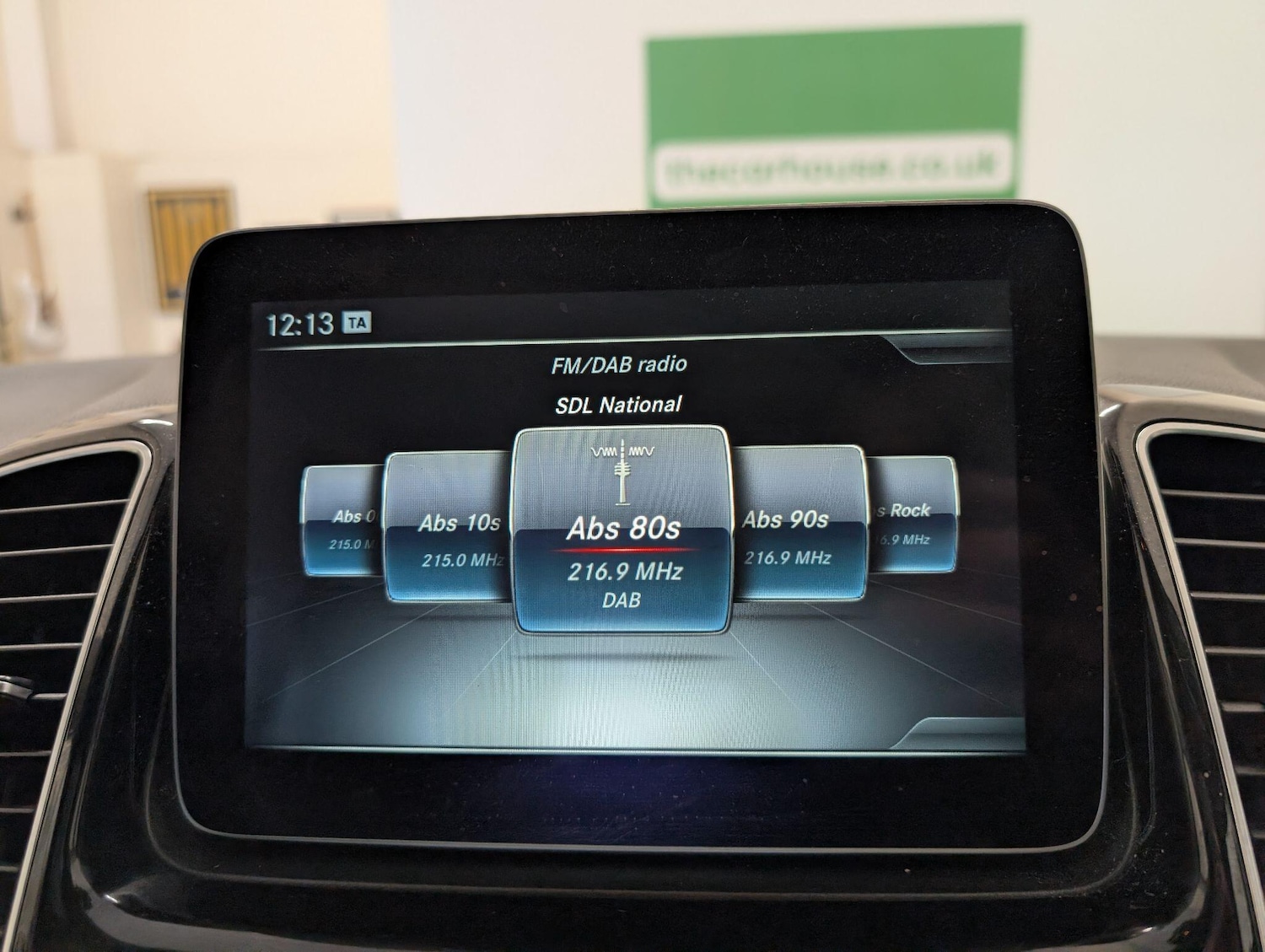 Used Mercedes-Benz GLE 2017 for sale - 77305237: Photo 44