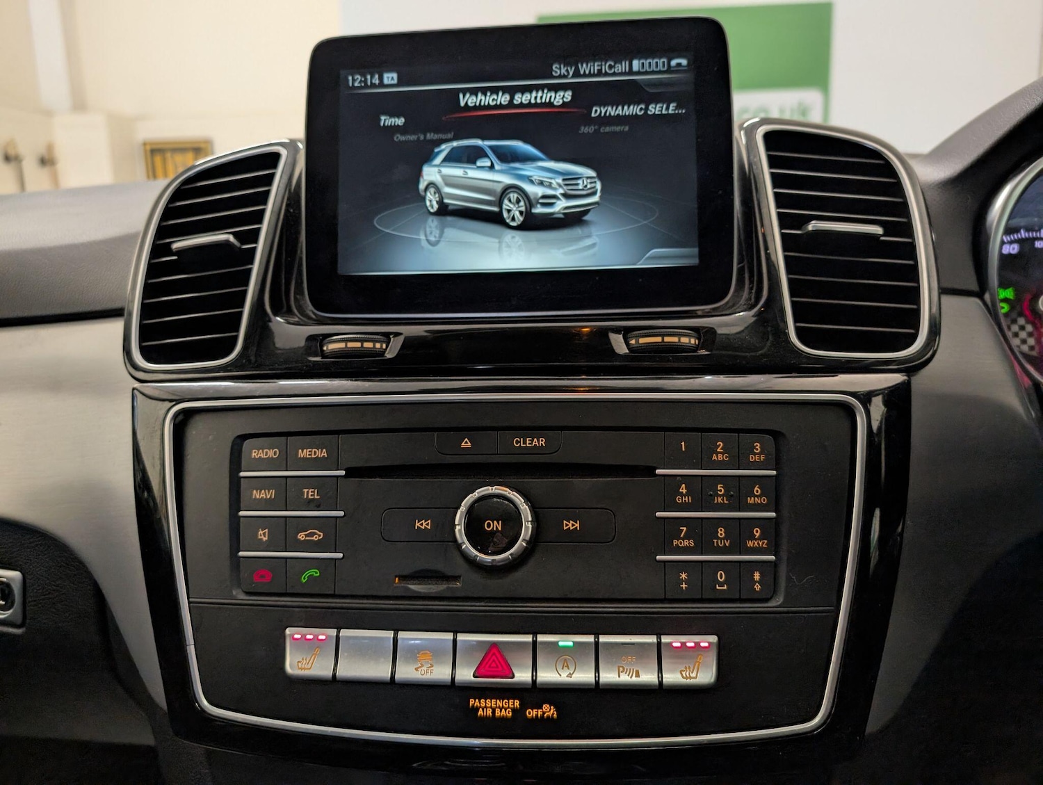 Used Mercedes-Benz GLE 2017 for sale - 77305237: Photo 47