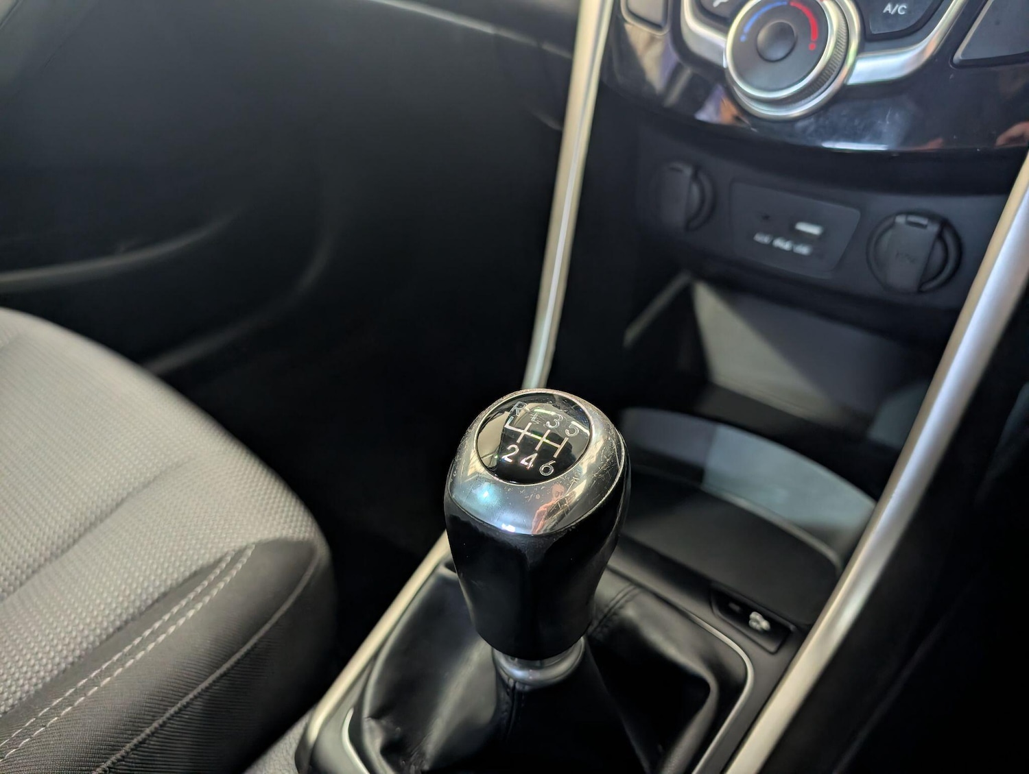 Used Hyundai i30 2015 for sale - 76561716: Photo 28