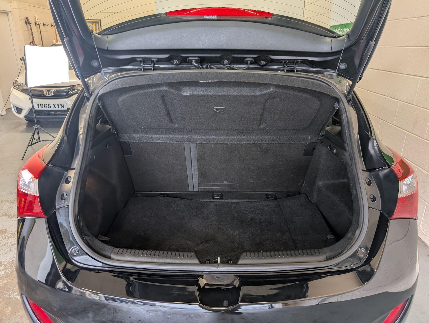 Used Hyundai i30 2015 for sale - 76561716: Photo 45