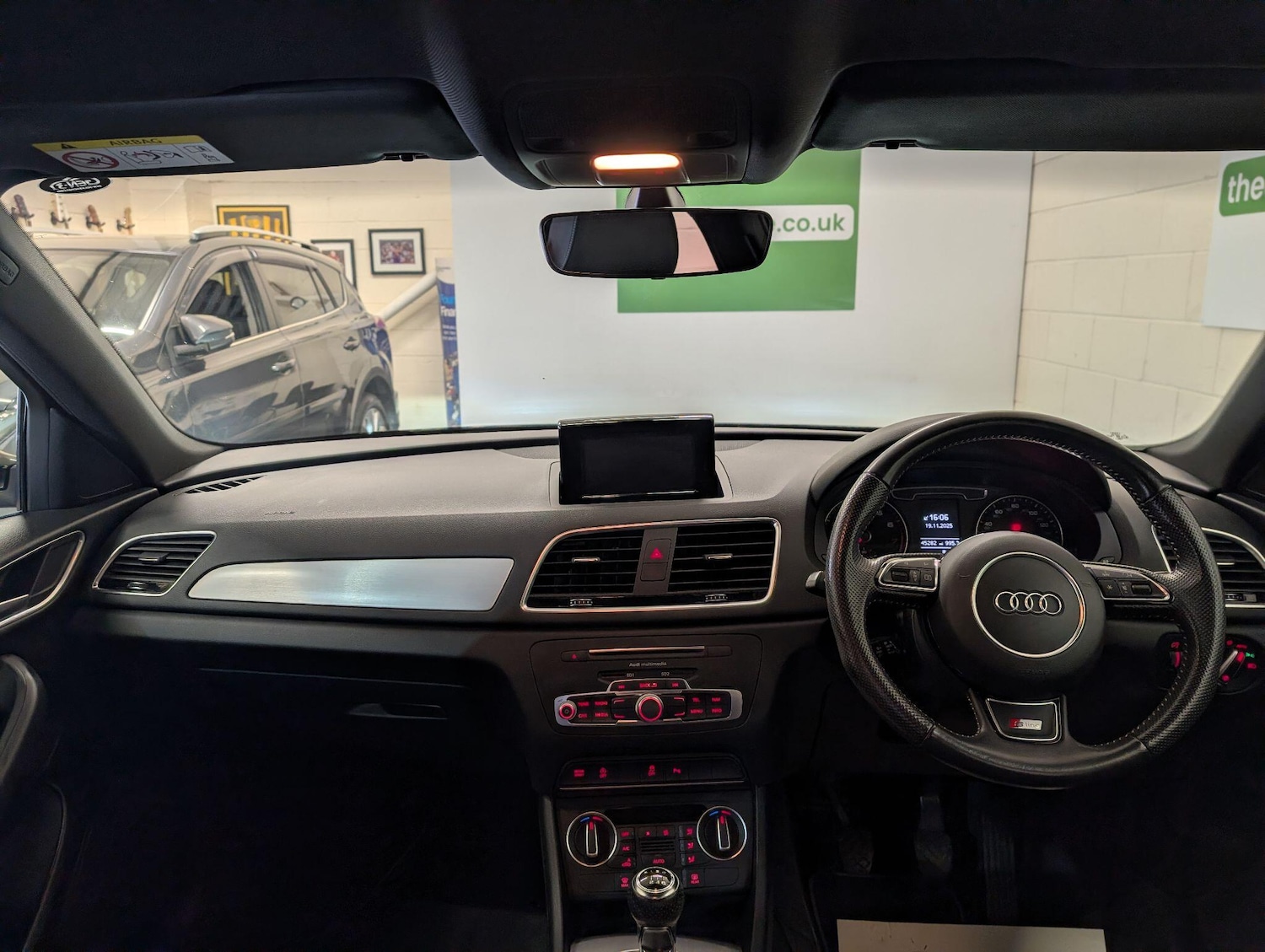 Used Audi Q3 2018 for sale - 76633093: Photo 21