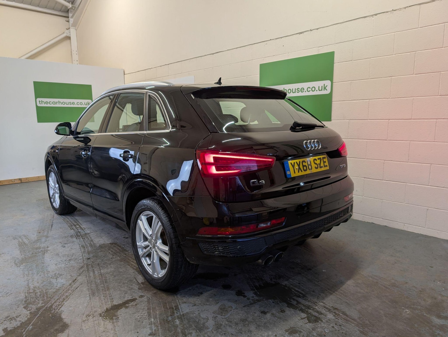 Used Audi Q3 2018 for sale - 76633093: Photo 4