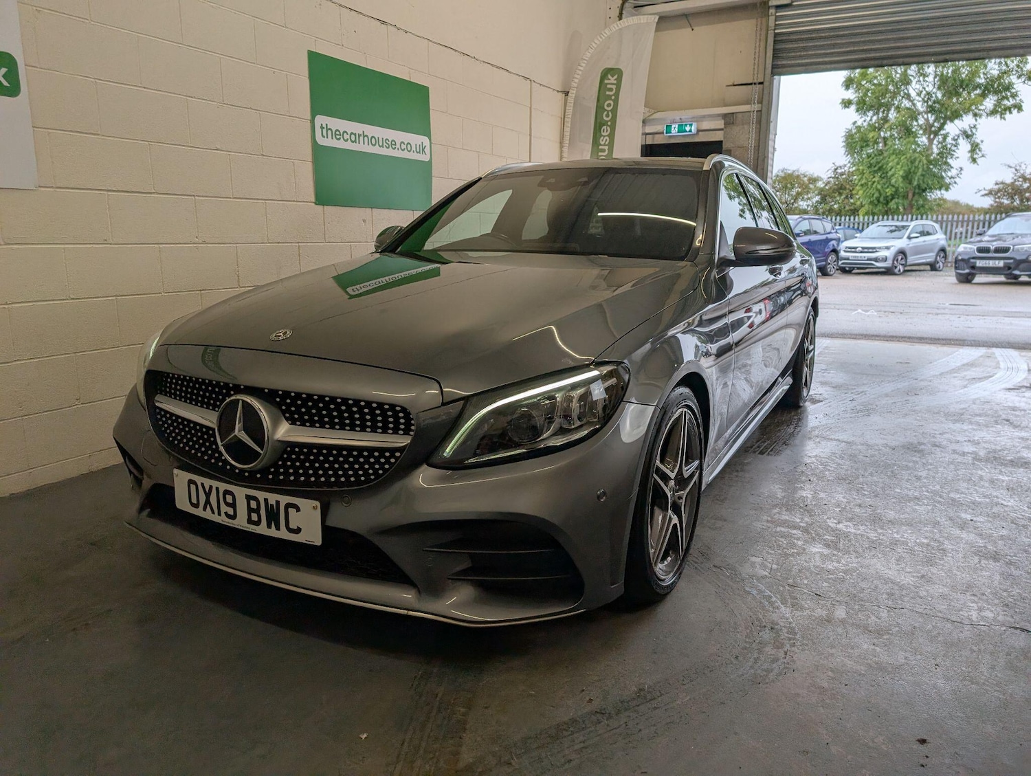 Used Mercedes-Benz C Class 2019 for sale - 76349586: Photo 3