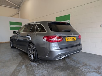 Used Mercedes-Benz C Class 2019 for sale - 76349586: Photo