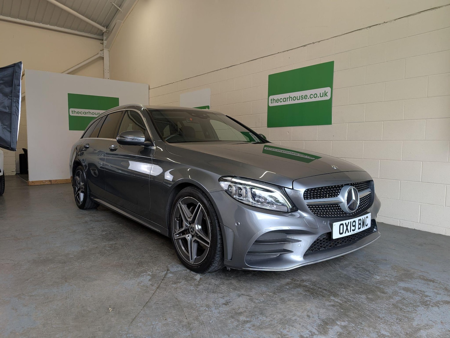 Used Mercedes-Benz C Class 2019 for sale - 76349586: Photo 8