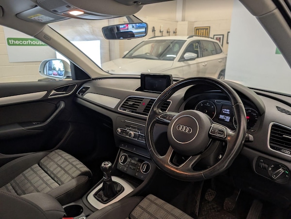 Used Audi Q3 2015 for sale - 76239107: Photo 24