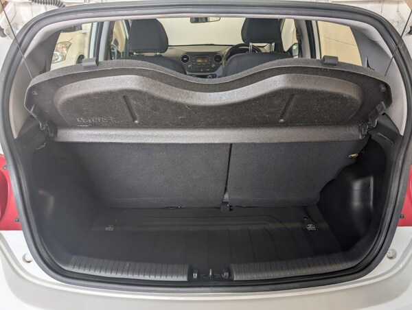 Used Hyundai i10 2016 for sale - 75519954: Photo 41
