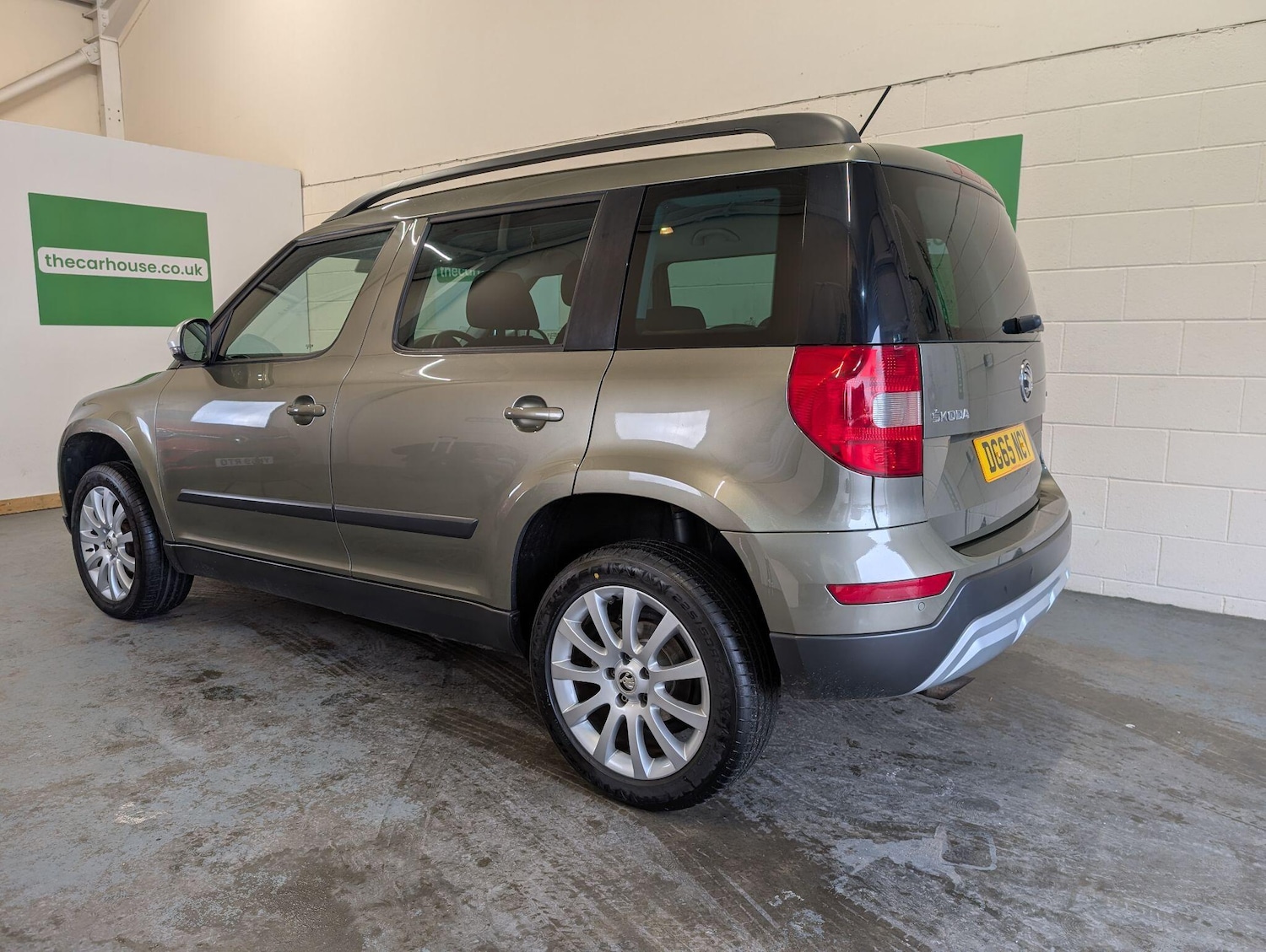 Used Skoda Yeti 2015 for sale - 77550302: Photo 12