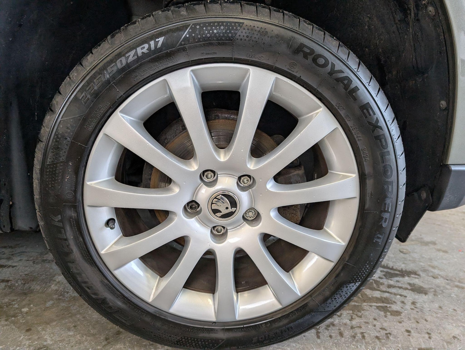 Used Skoda Yeti 2015 for sale - 77550302: Photo 32