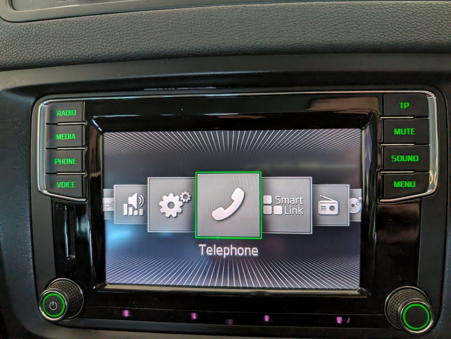 Used Skoda Yeti 2015 for sale - 77550302: Photo 38